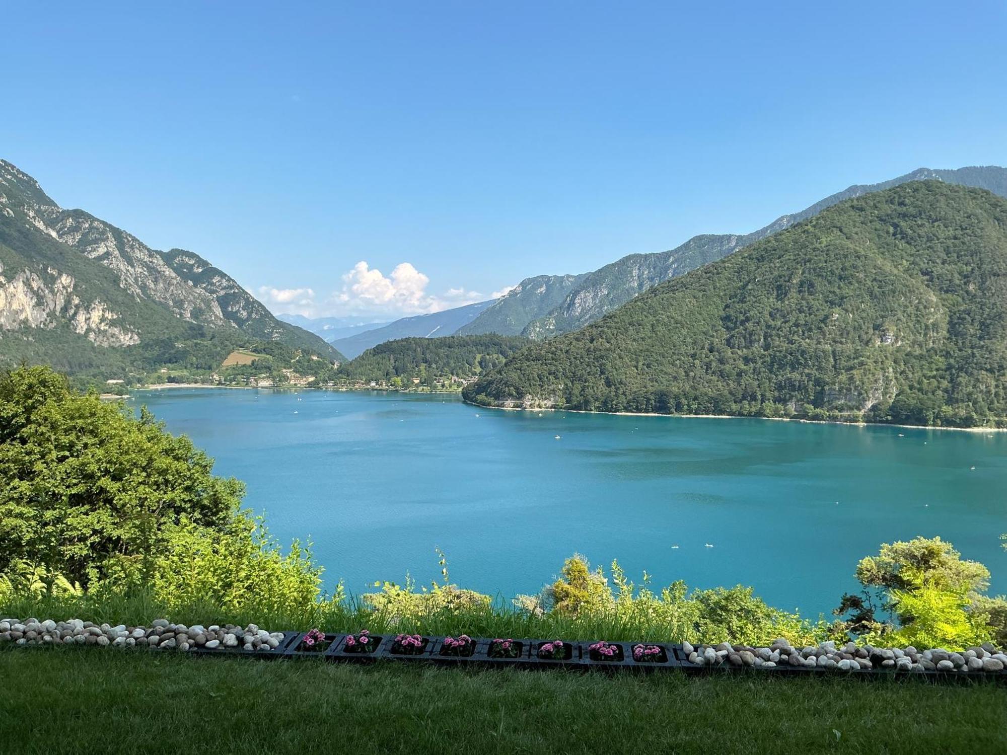 Villa Regina - Lake Ledro Apartments Val Maria-Pur ภายนอก รูปภาพ