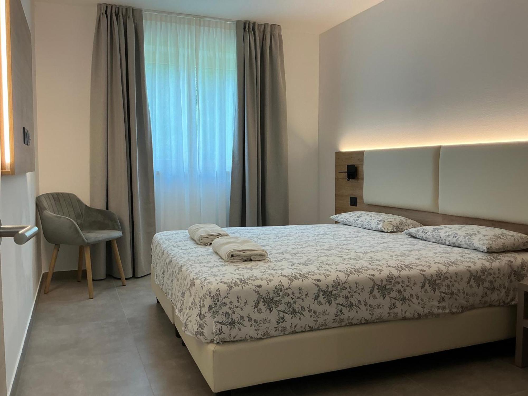 Villa Regina - Lake Ledro Apartments Val Maria-Pur ภายนอก รูปภาพ